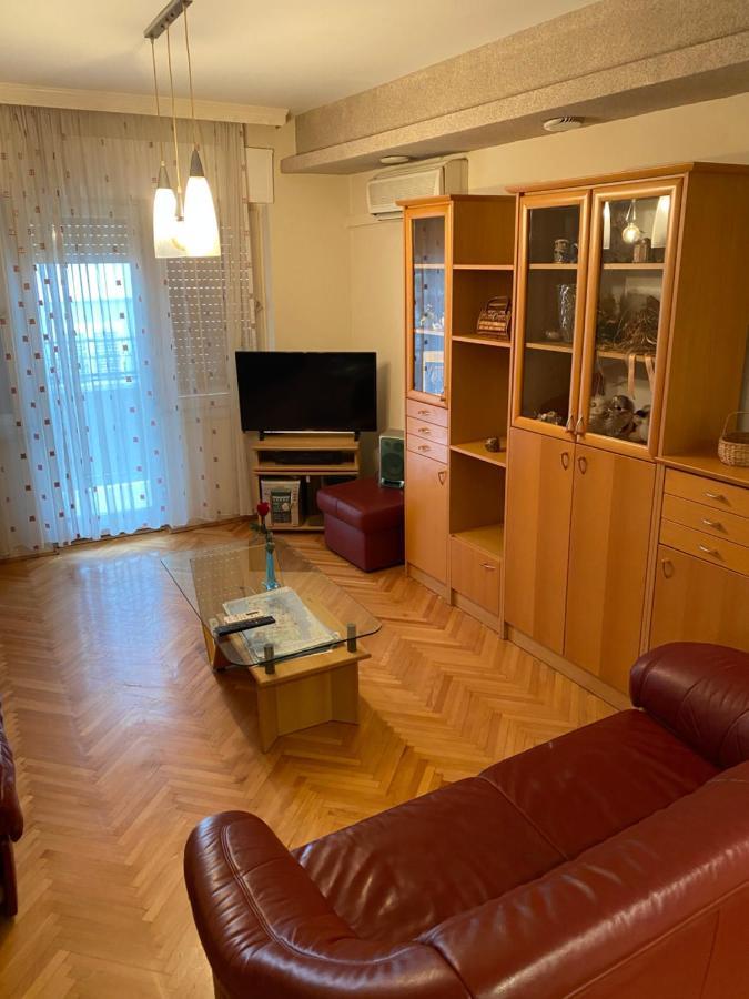 Apartman Luka + Free Parking Apartment Zadar Exterior foto