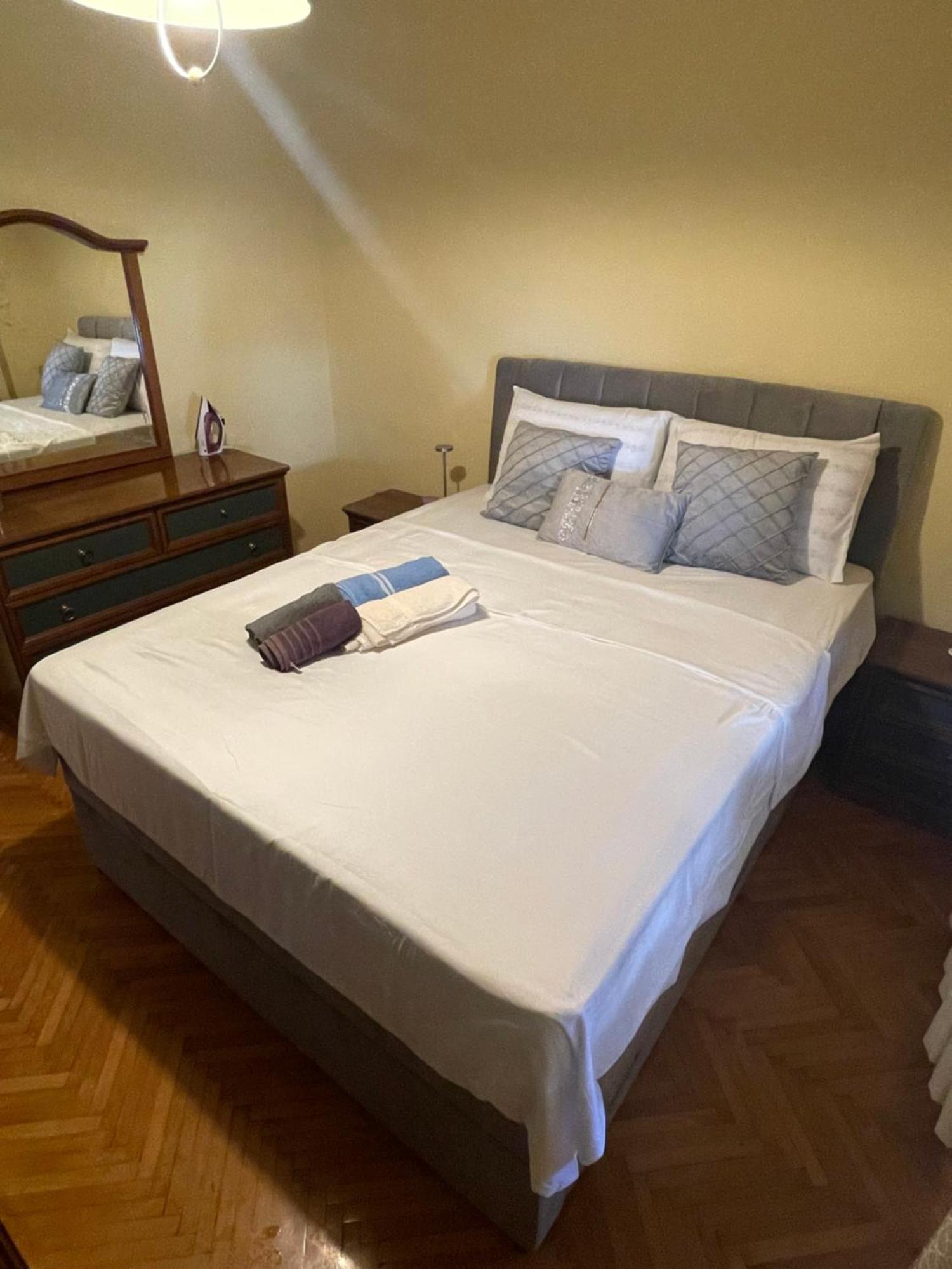 Apartman Luka + Free Parking Apartment Zadar Exterior foto